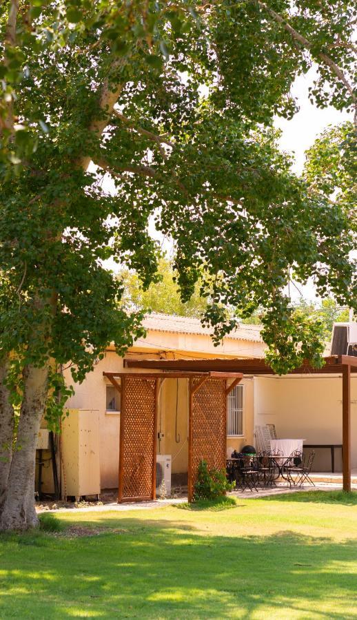 Aliyah Return Center Bed & Breakfast Degania Bet Ngoại thất bức ảnh